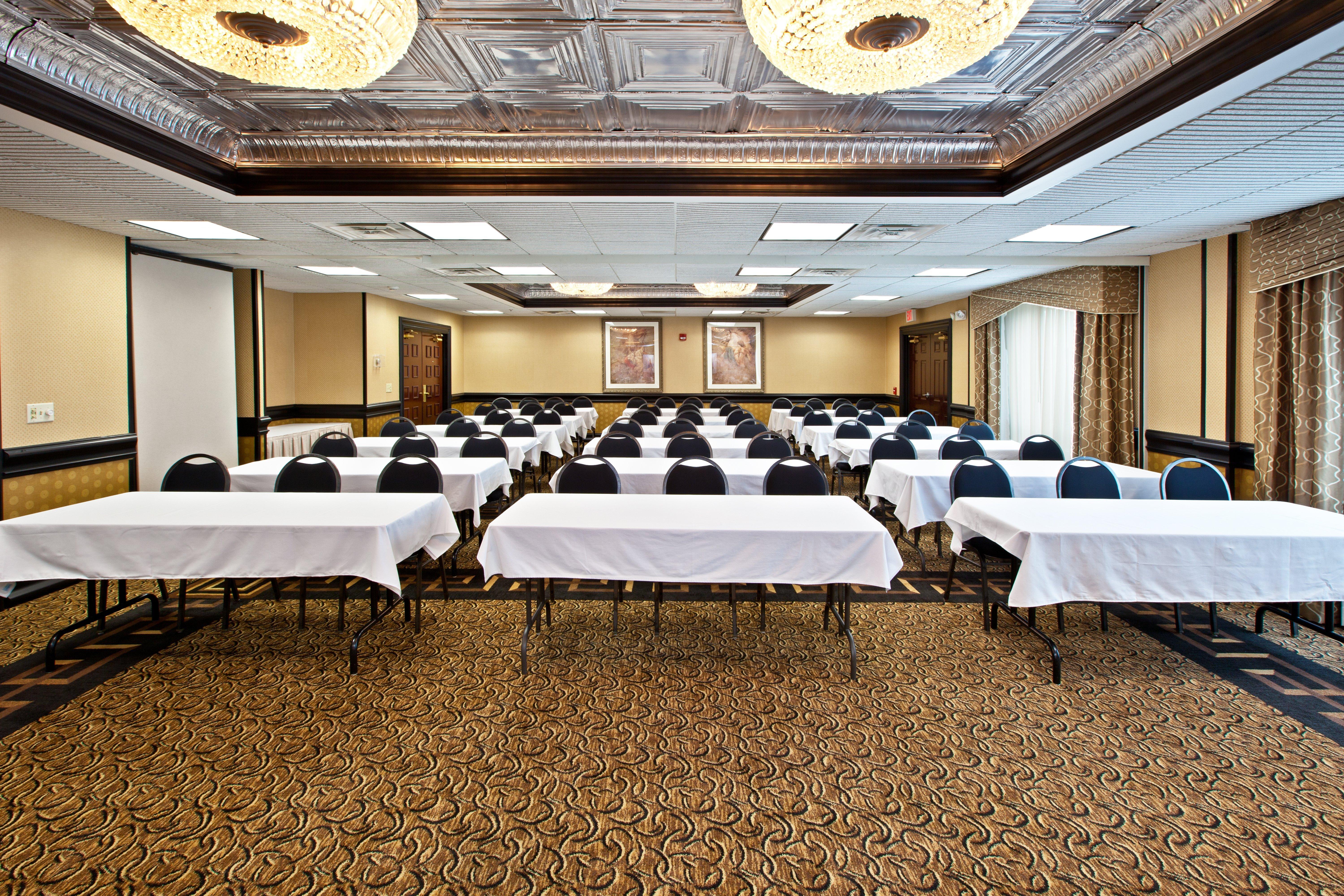 Holiday Inn Express Hotel & Suites Greenwood Létesítmények fotó